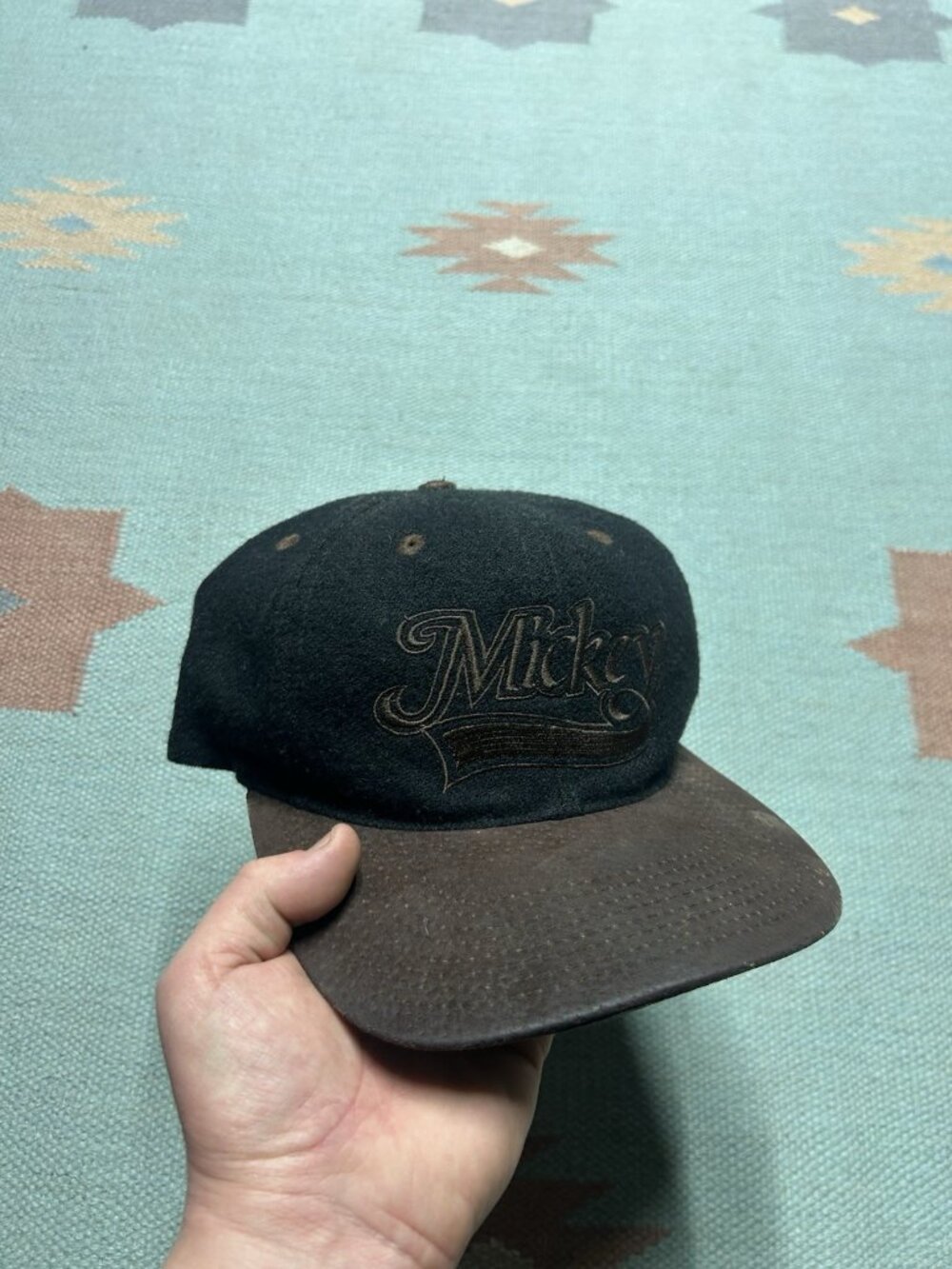 Vintage Snapback hat cap Mickey Mouse wool leather brim black cartoon spell out